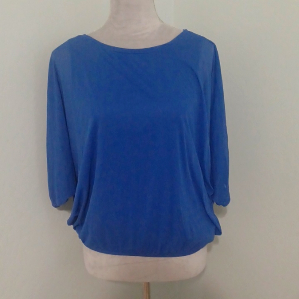 Chico's size 1 blue top